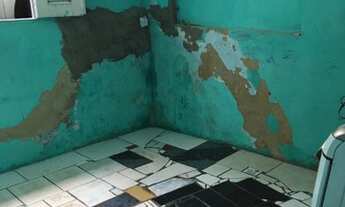 Imagem 2: Casa Kitnet Casa com 1 dormitório