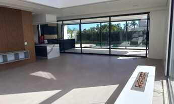 Imagem 6: Casa em Condomínio para Venda em Santana de Parnaíba, Alphaville, 4 dormitórios, 4 suítes