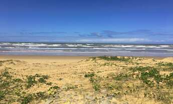 Imagem 5: Aluga se casa com piscina na praia da costa acesso a praia