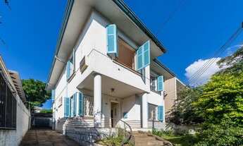 Imagem: Porto Alegre - Casa Padrão - Petrópolis