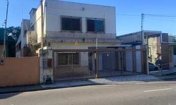 Imagem: Casa na Avenida Boulevard, ideal para escritórios