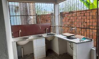 Imagem 2: Casa em Uruaçu Casa com 3 dormitórios