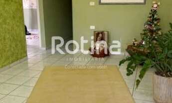 Imagem 2: Casa à venda, 4 quartos, 1 suíte, 3 vagas, Nossa Senhora das Graças - Uberlândia/MG