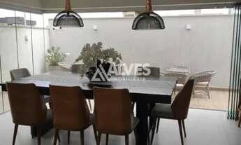 Imagem 7: CASA DE ALTO PADRÃO COM 4\4 SENDO 3 SUÍTES E ÁREA GOURMET COMPLETA