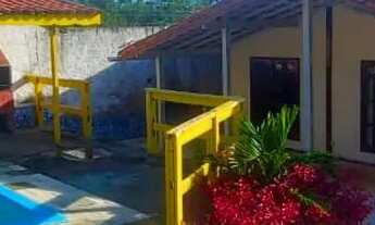 Imagem: Alugo casa / Pertinho da Praia do Meio/