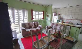 Imagem 2: Casa - Campos de São José - 2 Dormitórios - 145m²