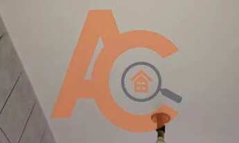 Imagem 6: Casa com dois quartos de fundos e terraço ao lado da Praça Treze