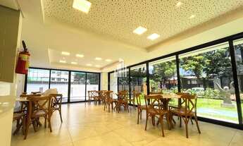 Imagem 5: JS) Porto Arromanches