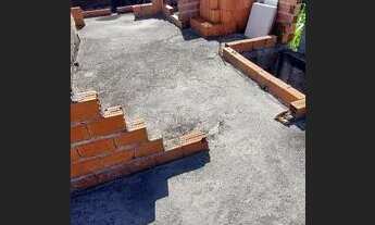 Imagem 4: Casa com dois cômodos e garagem para 2 carros