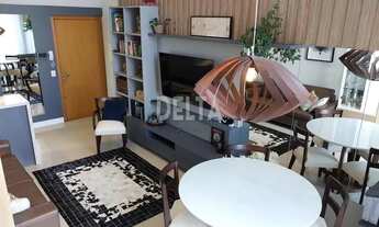 Imagem 2: Belíssimo Apartamento com Características Únicas e Localização Privilegiada REF: 369