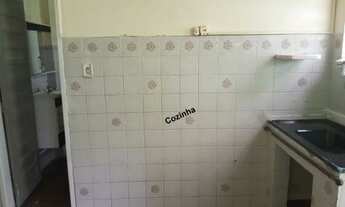 Imagem 4: Código: EDM9131 - Casa Qto. depend., área, peq. quintal - prox. Praça