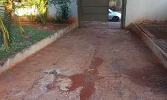 Imagem: Vendo Casa simples antiga bem espaçosa