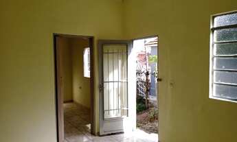 Imagem: Casa independente com quintal para alugar