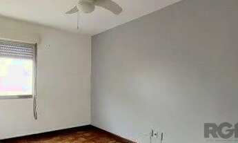 Imagem 5: Apartamento de 2 dormitórios desocupado no Petrópolis