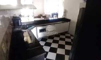 Imagem: Ótima Casa com piscina, 03 dormitórios