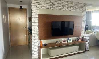 Imagem: Lindo APTO, reformado, 02 quartos, sendo