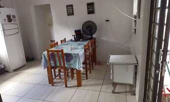 Imagem: Casa de 4 dormitórios no bairro Jardim