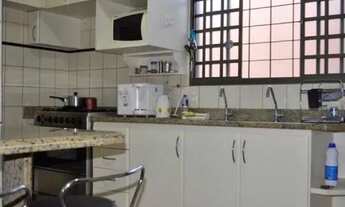 Imagem 6: Casa para venda tem 100 metros quadrados com 3 quartos em Brotas