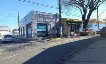 Imagem 2: Loja + 2 galpões + pátio A.T 670 m² A.C 380 m²