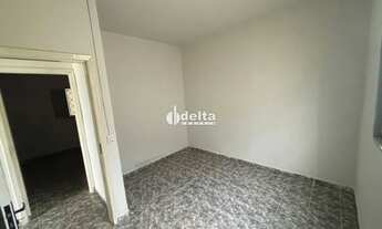 Imagem 5: Casa residencial disponível para venda no bairro Laranjeiras em Uberlândia-MG