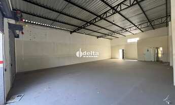 Imagem 3: Galpão Comercial disponível para locação no bairro Jardim Botanico em Uberlândia - MG