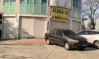 Imagem: Loja em Padre Miguel. Estrada do Realengo