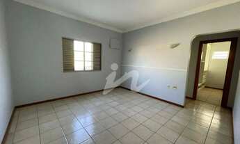 Imagem 12: Sobrado com 4 dormitórios para alugar, 452 m² por R$ 6.000,00/mês - Cidade Jardim - Uberlâ