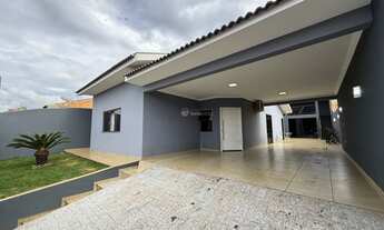 Imagem 2: CASA MOBILIADA À VENDA NO JARDIM DAS FLORES I EM APUCARANA