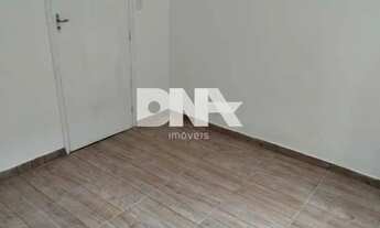 Imagem: Kitnet/Conjugado - / Residencial / Glória