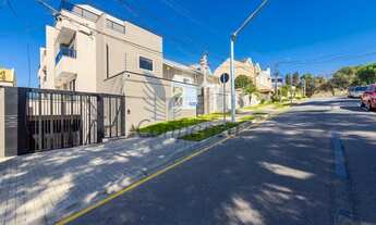 Imagem: Sobrados novos com terraço, à venda no