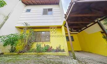 Imagem: Sobrado - R Manoel Oyola, 87 - Abranches