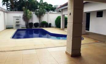 Imagem: Sobrado de Alto Padrão com 5 Suítes e