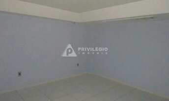 Imagem 7: Loja Barra Point 1º andar oportunidade!