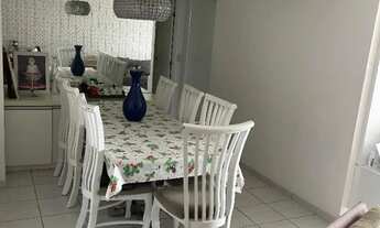 Imagem 4: Amplo apartamento com 90m² com três quartos no Farol