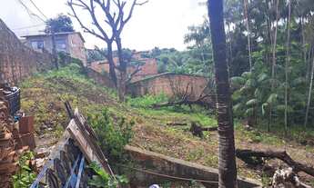 Imagem: Terreno no Anjo da Guarda