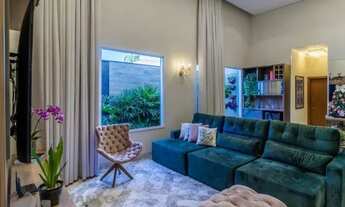 Imagem 6: Casa Espetacular de Alto Padrão no Quinta do Lago - 3 Suítes, Gourmet Completa e Piscina!