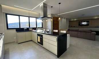 Imagem: Casa Semi-Mobiliada de Alto Padrão em Condomínio