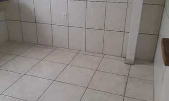 Imagem 4: Quitinete no 3º andar, Quarto Cozinha e Banheiro