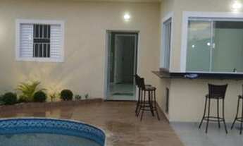 Imagem: Casa nova, acabamento de alto padrão