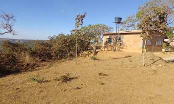 Imagem 5: Lote de 2500m² com casa