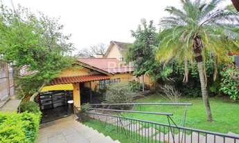 Imagem 3: Casa com 3 dormitórios no bairro Teresópolis - Porto Alegre