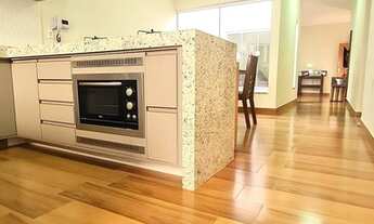 Imagem 6: OPORTUNIDADE Casa com 3 dormitórios