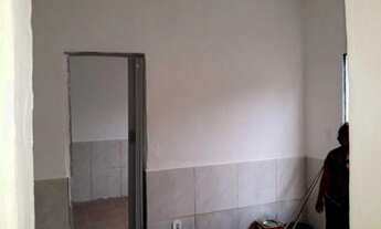 Imagem 7: G.G Vendo Casa 2/4 Vista Alegre - Proximo ao Final de Linha 9.800,00