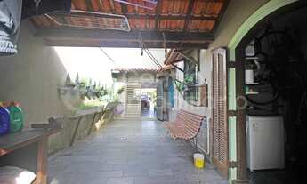 Imagem: CASA com piscina e 4 quartos em Itanhaém