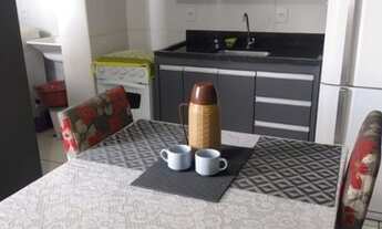 Imagem 4: Apartamento no bairro São Jorge, com 52m², todo montado de armários, sala com sacada