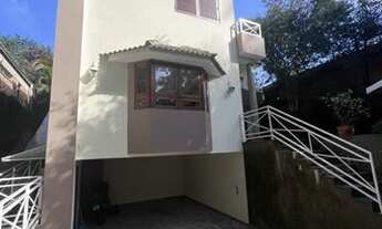 Imagem 2: Sobrado para venda com 316 metros quadrados com 4 quartos sendo 2 suítes na Vila Sônia