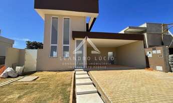 Imagem: Aparecida de Goiânia - Casa de Condomínio