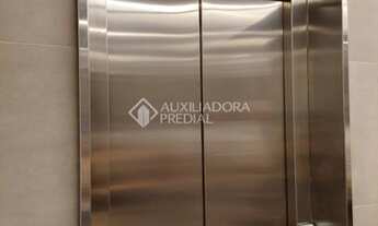 Imagem 7: PORTO ALEGRE - Apartamento Padrão - Jardim Lindóia