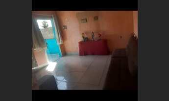 Imagem 4: Vendo uma casa Casa com 1 dormitório