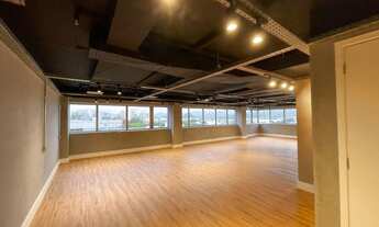 Imagem: Escritório para venda reformado com 129